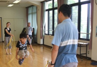なわとびの様子