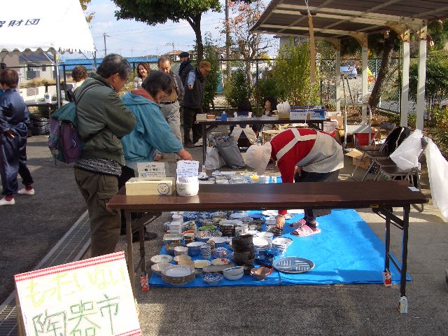 リサイクル陶器市