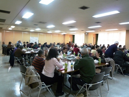 3月の様子（茶話会）