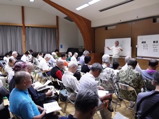 展示解説会場の様子