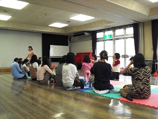 にこにこ親子体操