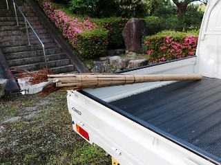 手作りのたいまつ