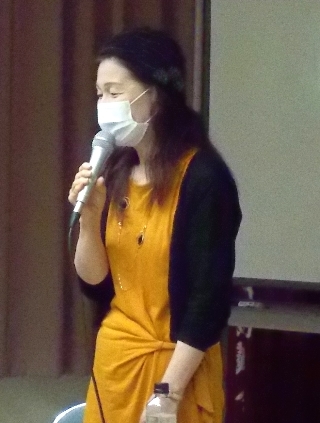 本日の講師の小野小町さん