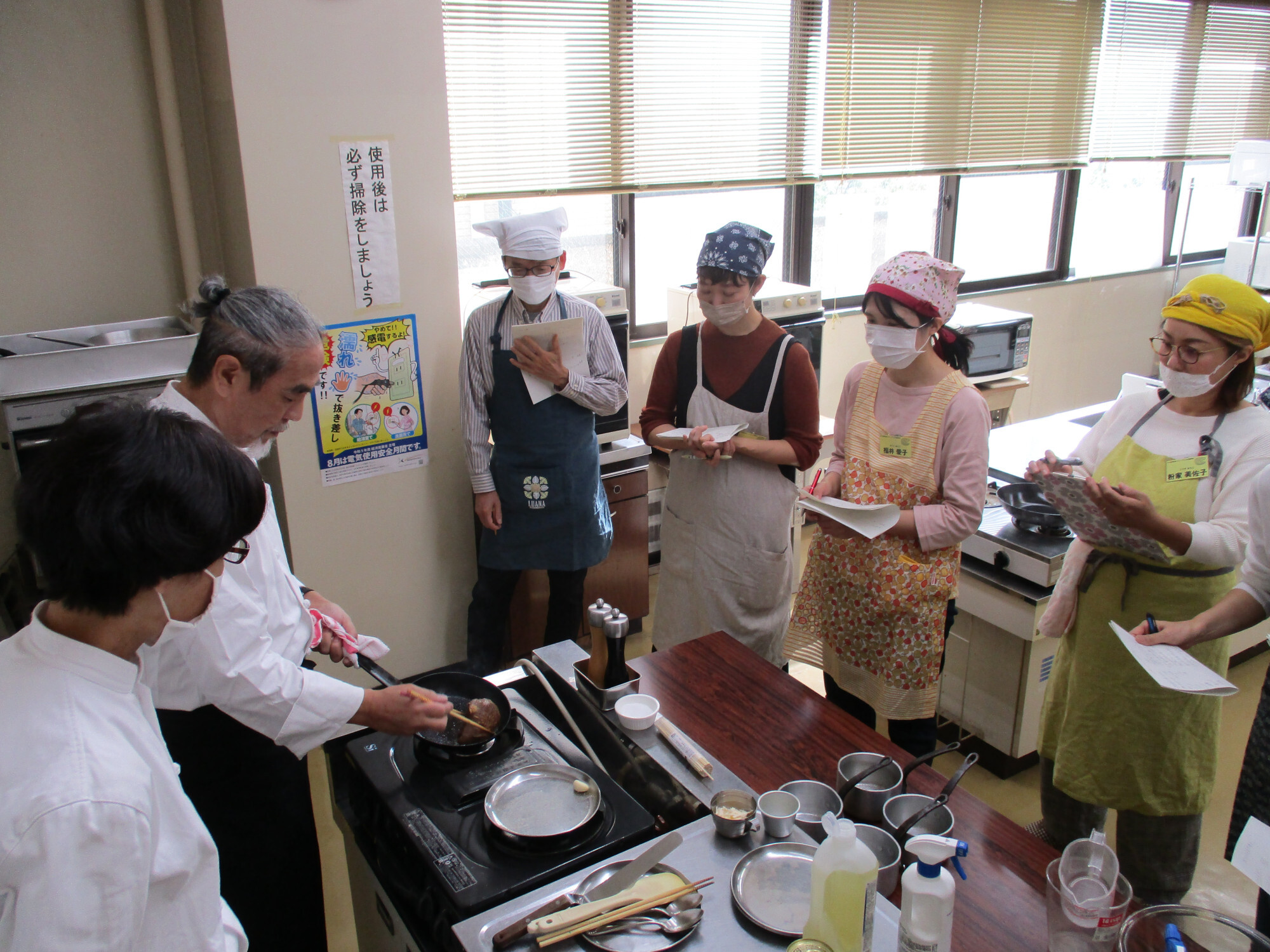 参加者 牛肉焼き付け