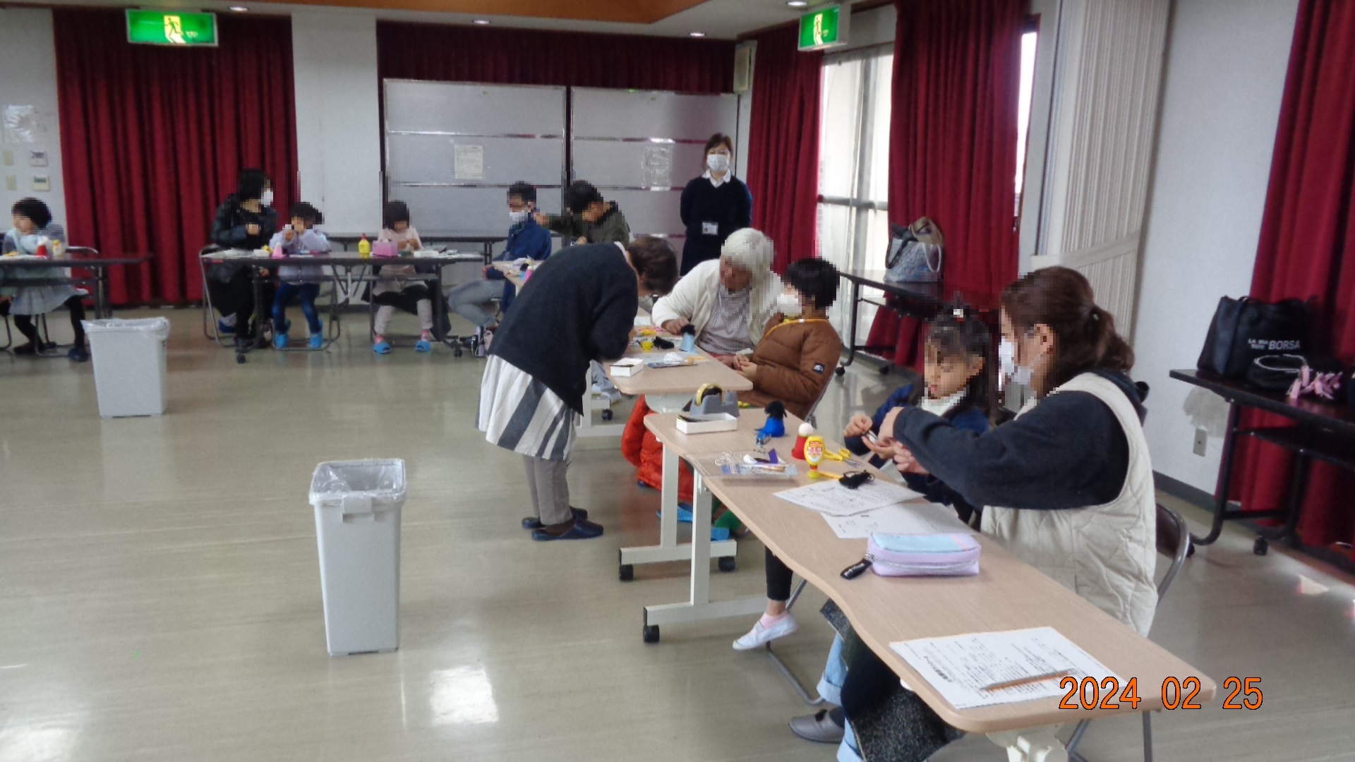 ひな人形作り