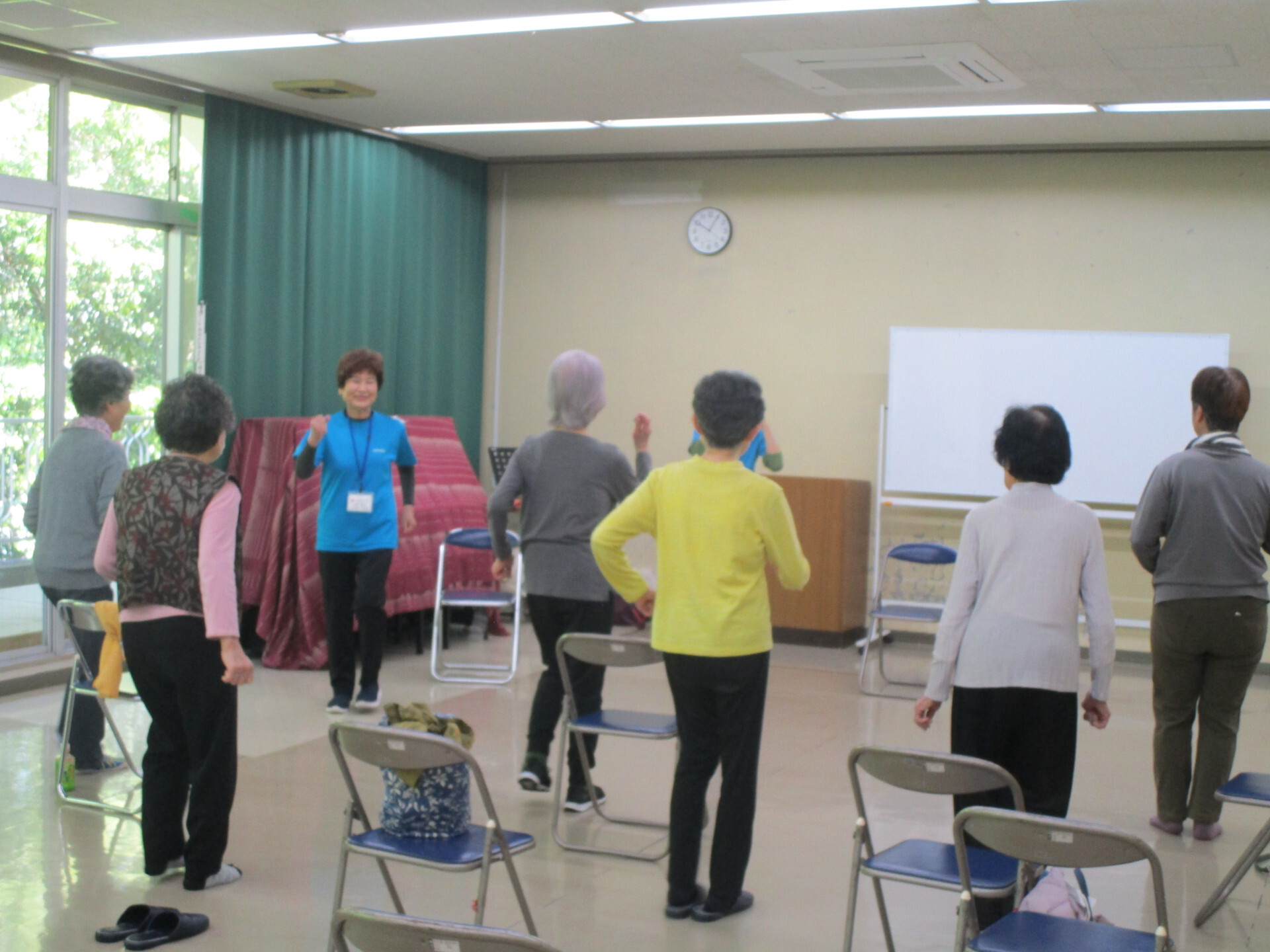 二名公民館 駐車場